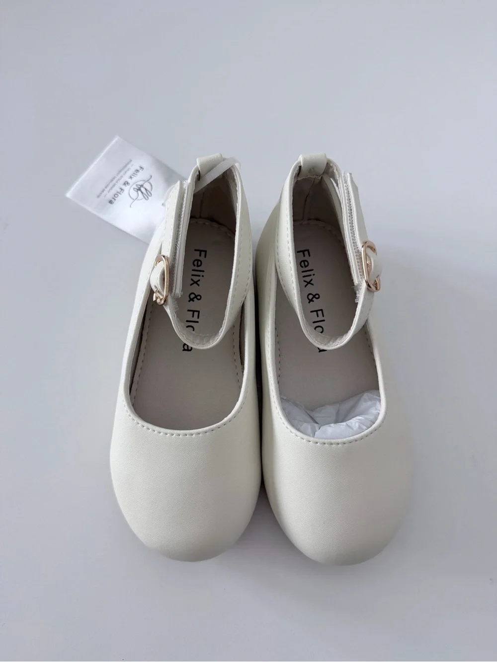 Felix & Flora Girls' Cream Mary Jane Dress Flats Size 7